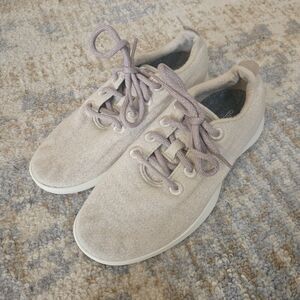 Allbirds Wool Runners Light Pink And cream Running Shoes Sneakers Womens Size 8
